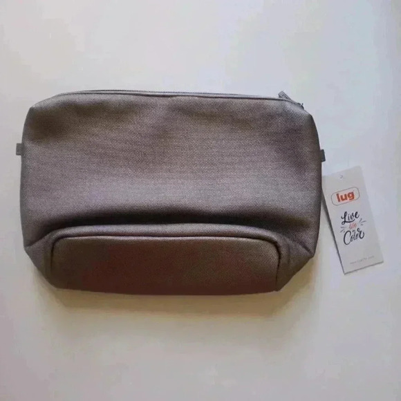 LUG Volley Matte Luxe Vegan Leather Pouch/Cosmetic Bag/Toiletry Bag - Picture 7 of 10